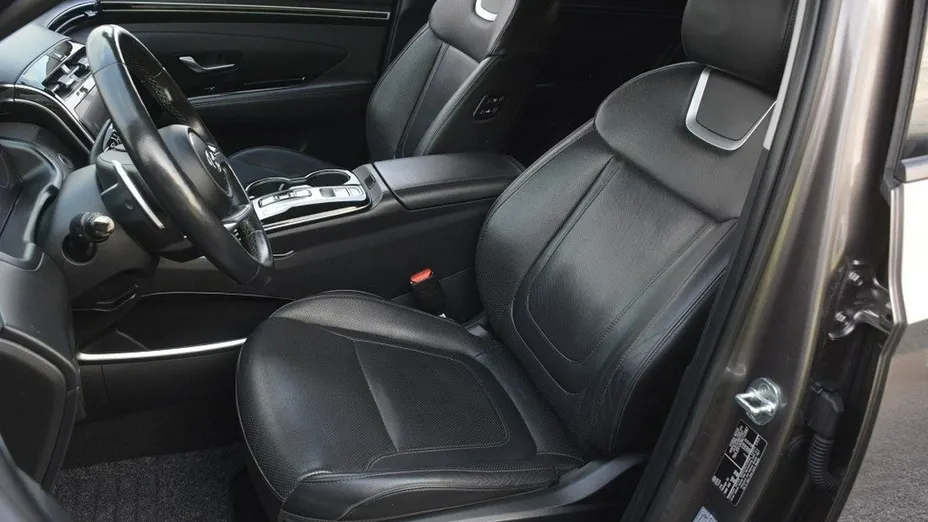 HYUNDAI Tucson -
