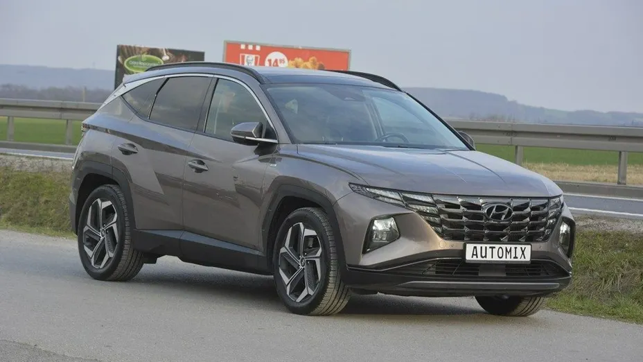 HYUNDAI Tucson -