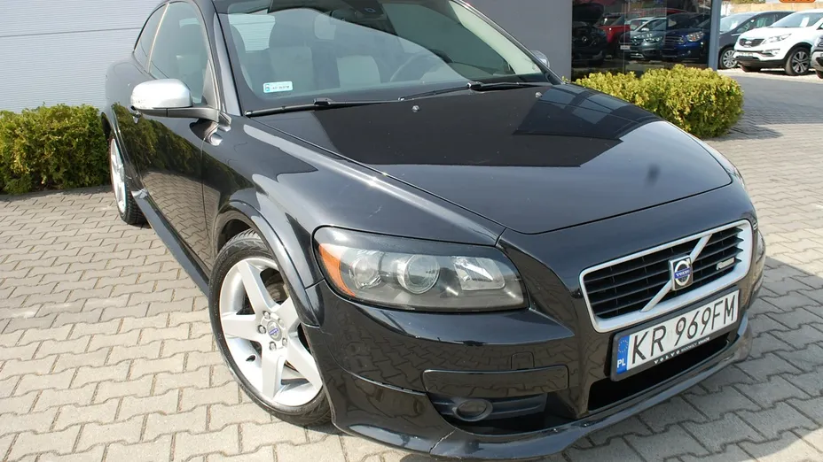 VOLVO C30 -