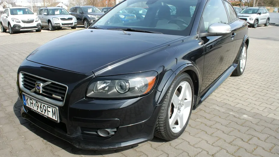 VOLVO C30 -