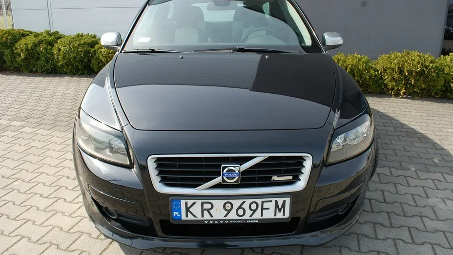 VOLVO C30 -