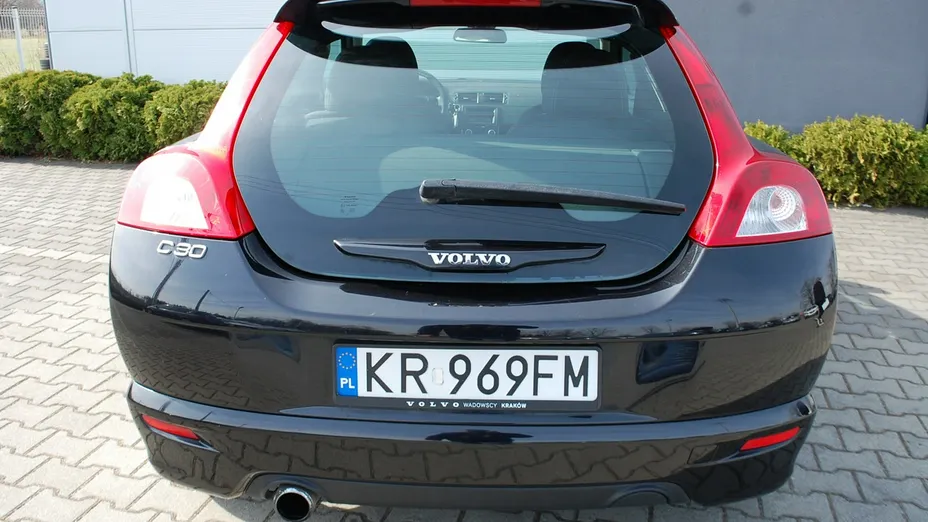 VOLVO C30 -