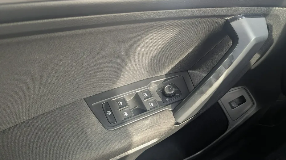 VOLKSWAGEN Tiguan Allspace -