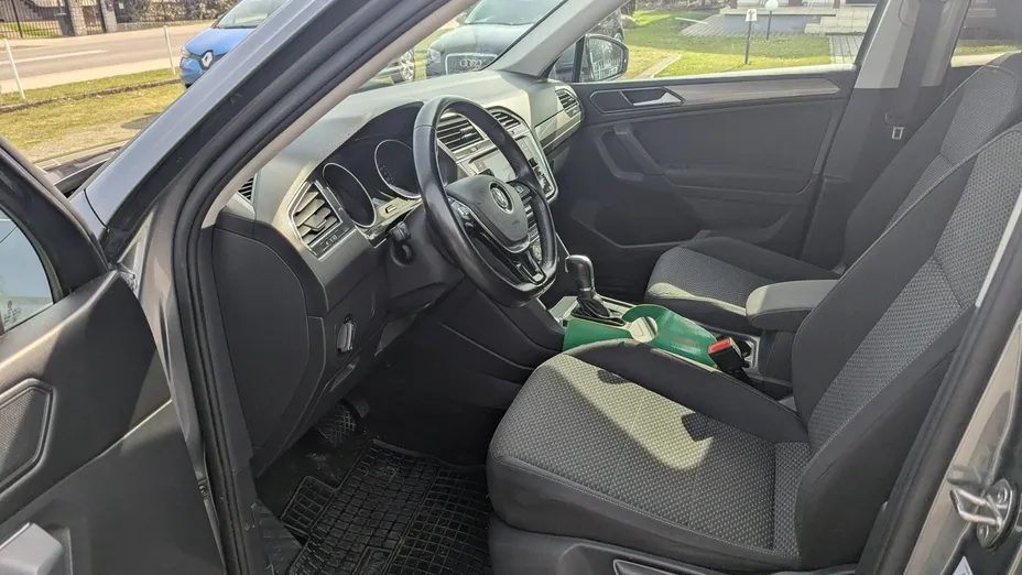 VOLKSWAGEN Tiguan Allspace -