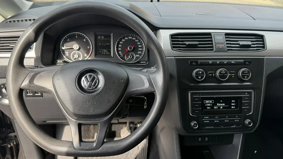 VOLKSWAGEN Caddy -