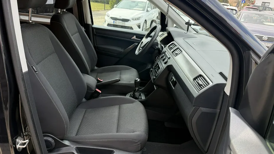 VOLKSWAGEN Caddy -
