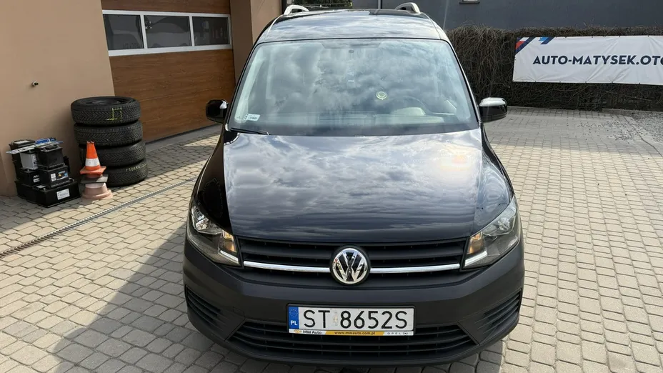 VOLKSWAGEN Caddy -