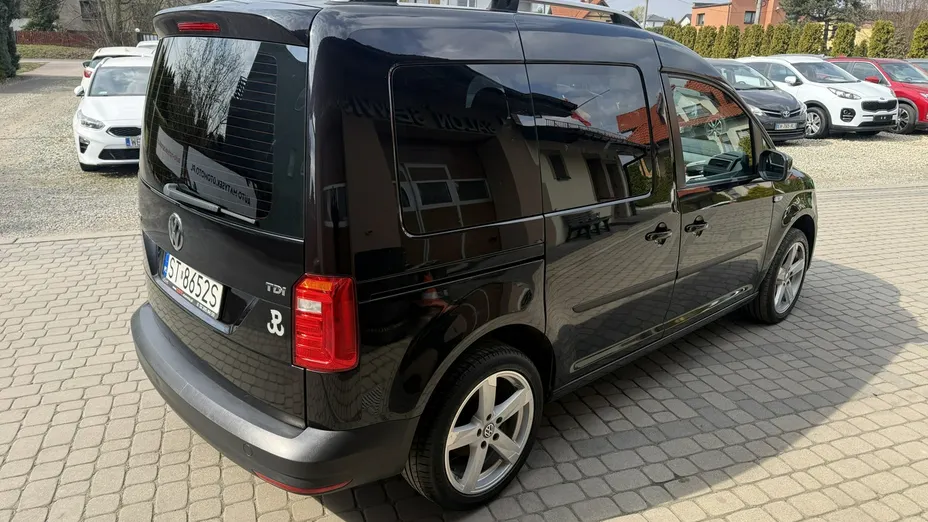 VOLKSWAGEN Caddy -