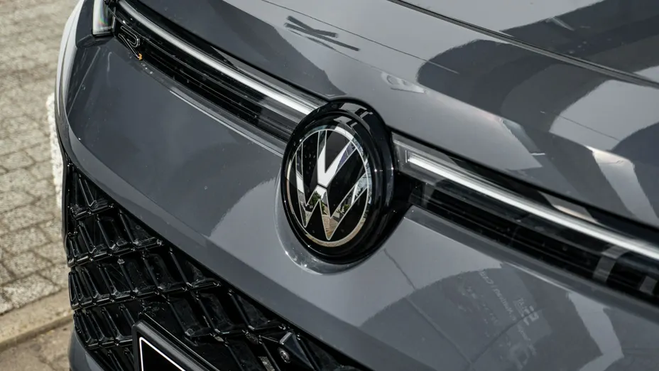 VOLKSWAGEN Tayron -