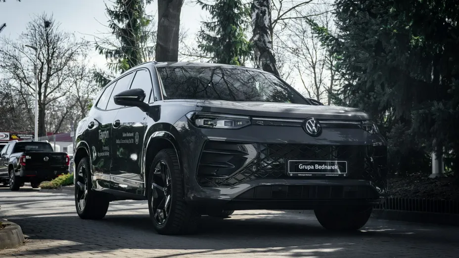 VOLKSWAGEN Tayron -