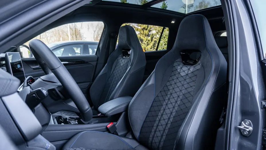VOLKSWAGEN Tayron -