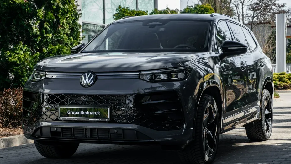 VOLKSWAGEN Tayron -