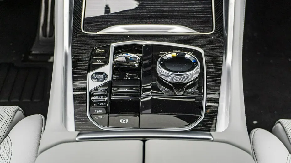 BMW X6 -