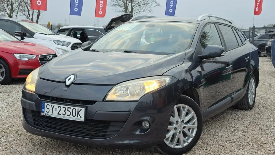 RENAULT Megane -
