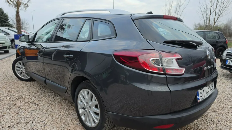 RENAULT Megane -