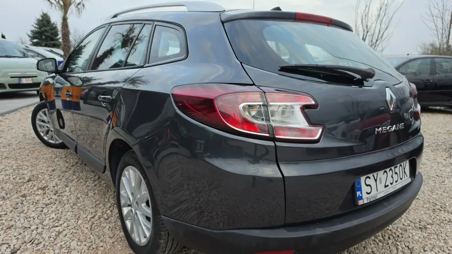 RENAULT Megane -