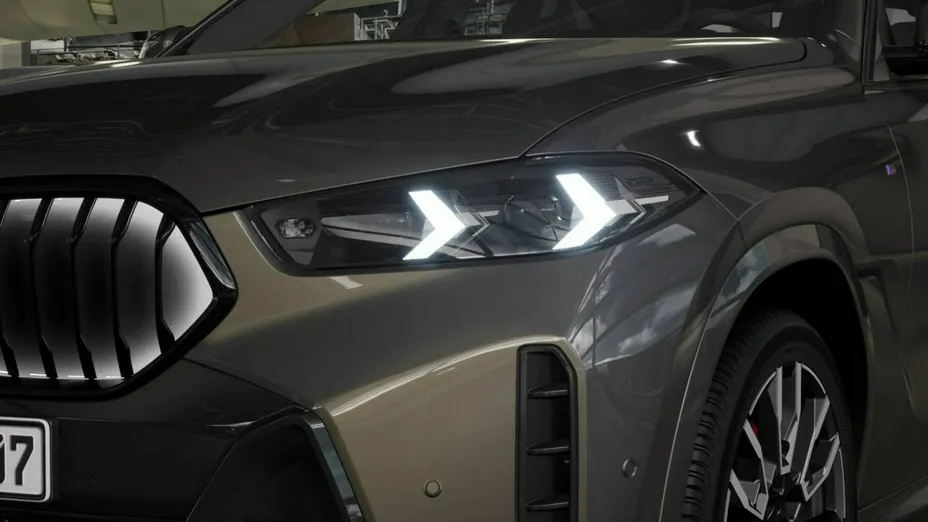 BMW X6 -