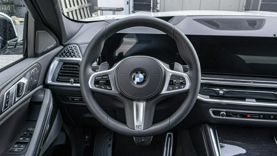 BMW X6 -