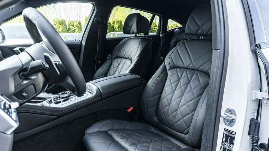 BMW X6 -