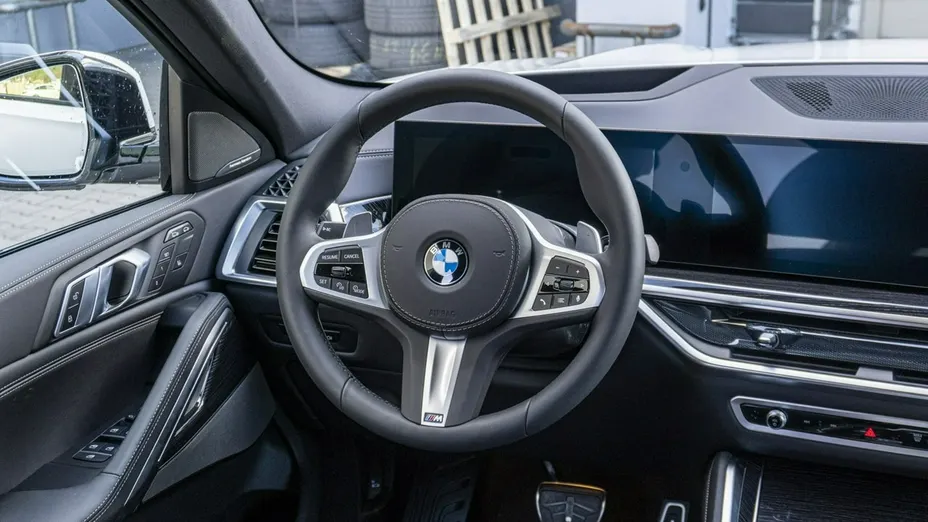 BMW X6 -