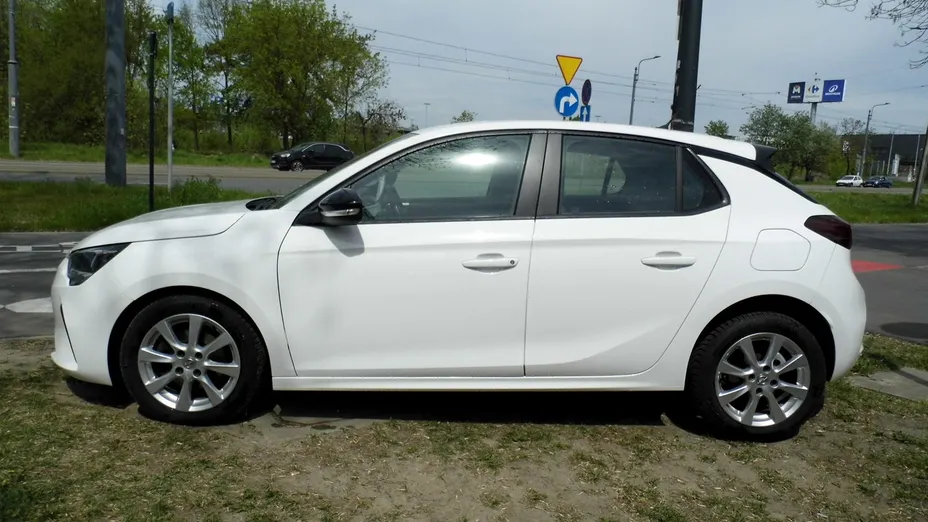 OPEL Corsa -