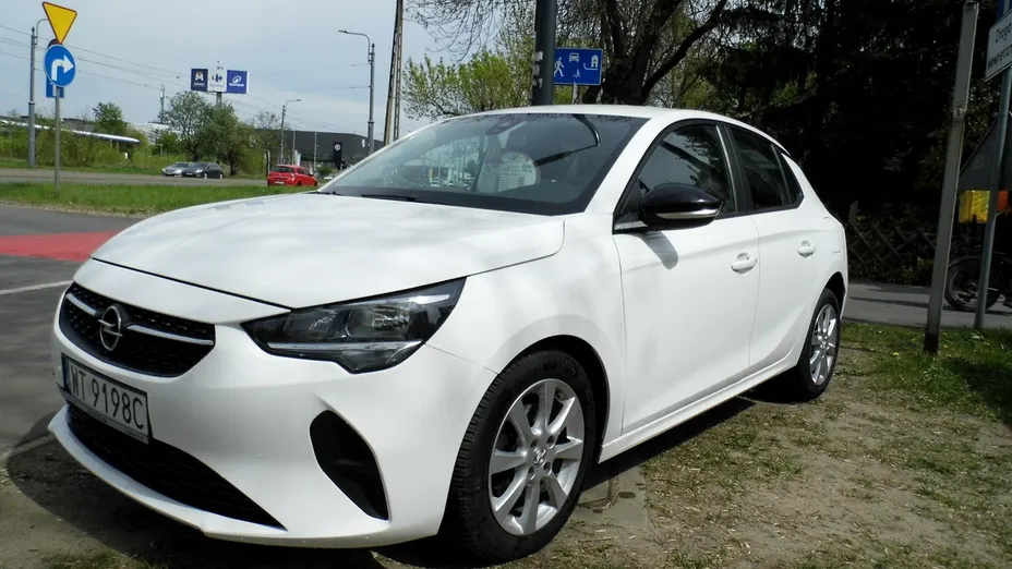 OPEL Corsa -