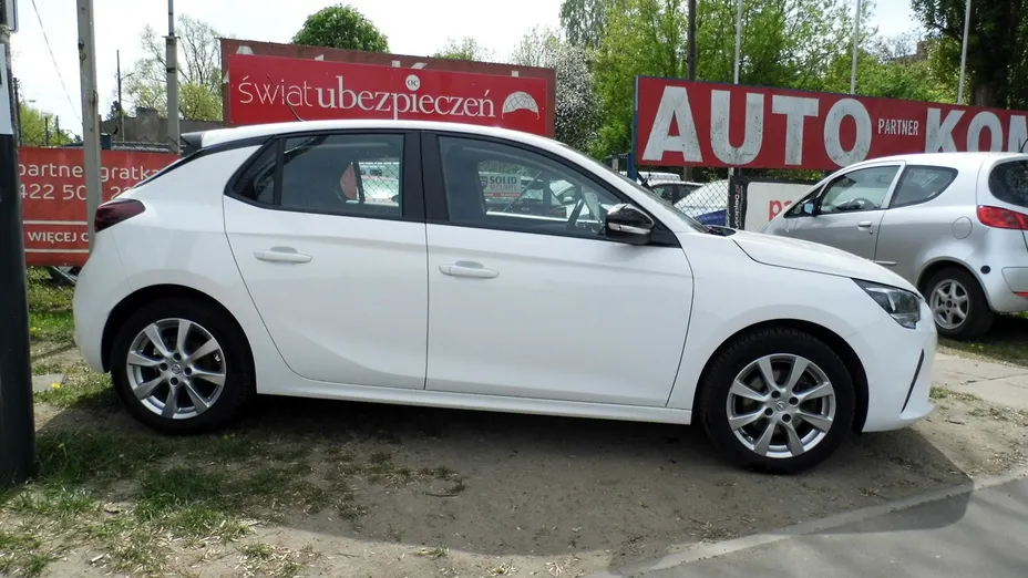 OPEL Corsa -