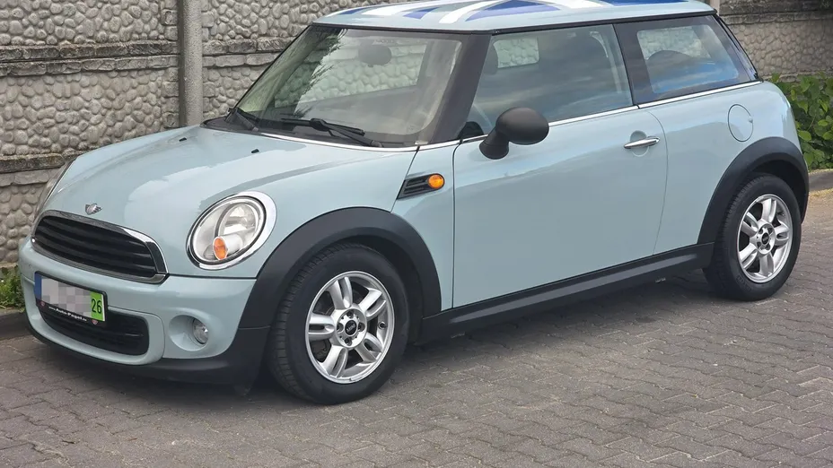 MINI Cooper -