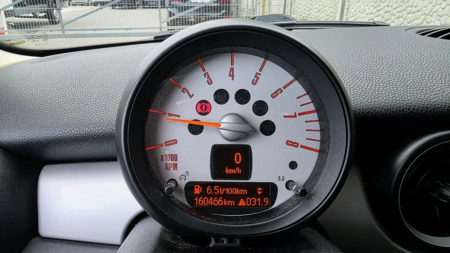 MINI Cooper -