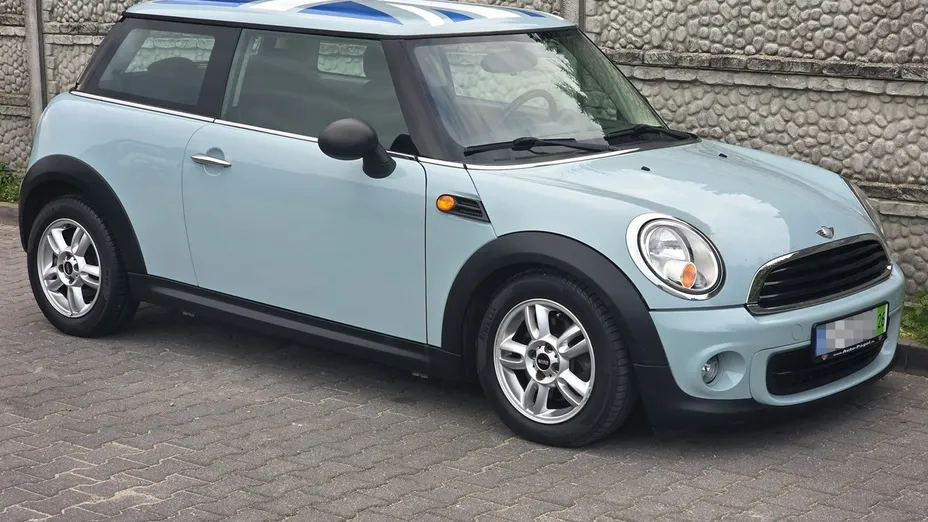 MINI Cooper -