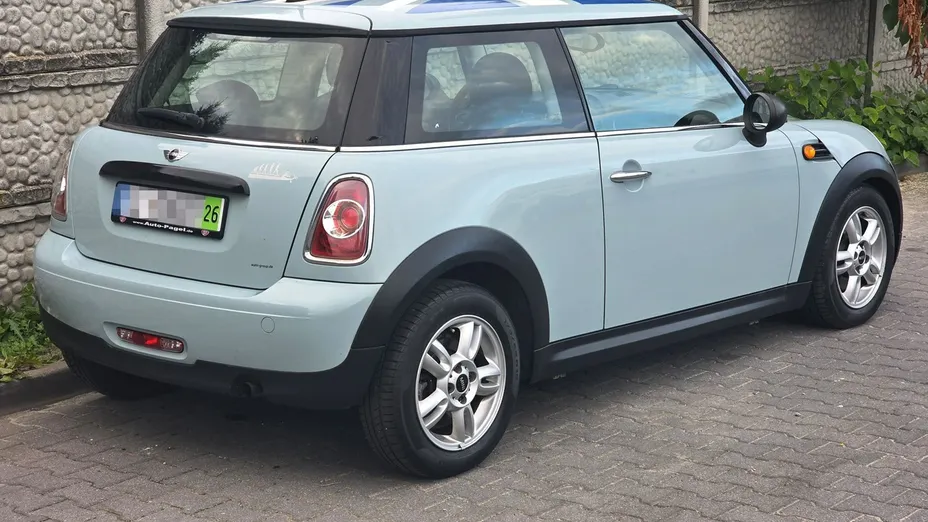 MINI Cooper -