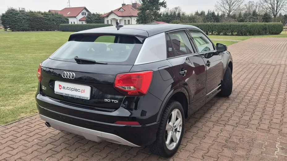 AUDI Q2 -