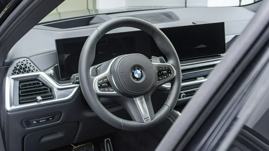 BMW X6 -