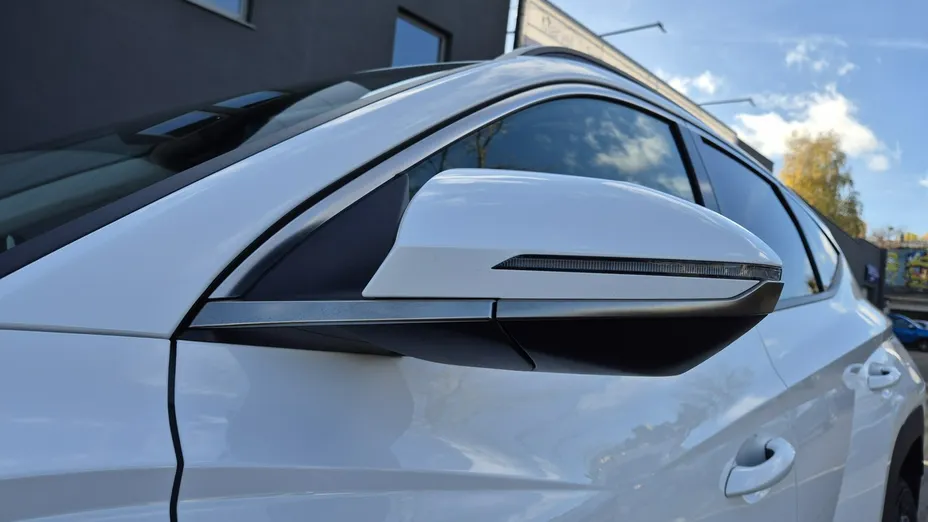 HYUNDAI Tucson -