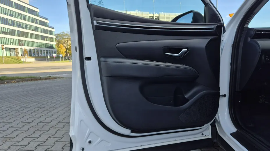 HYUNDAI Tucson -