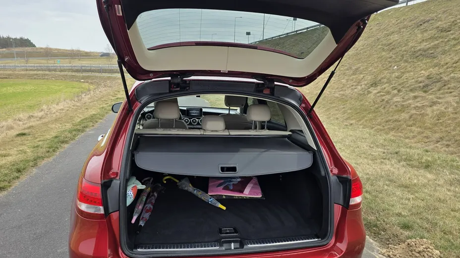MERCEDES-BENZ GLC -