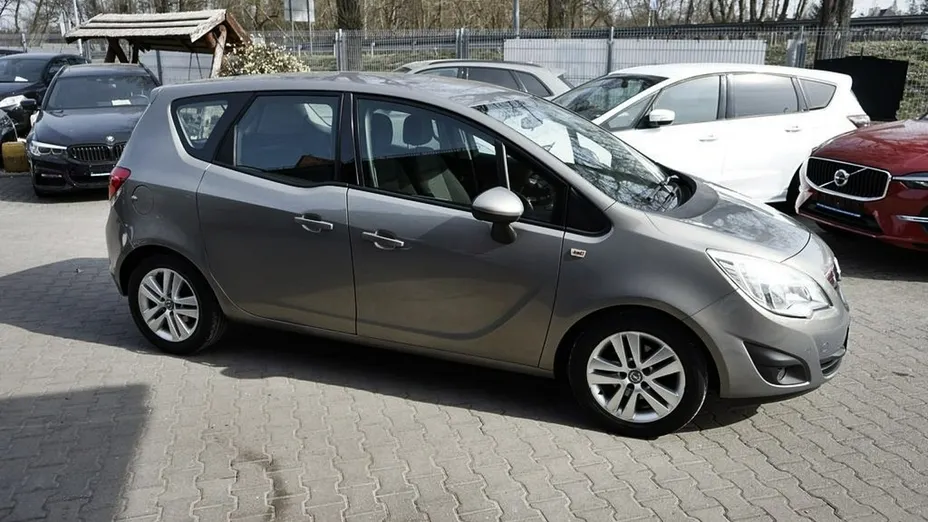 OPEL Meriva -