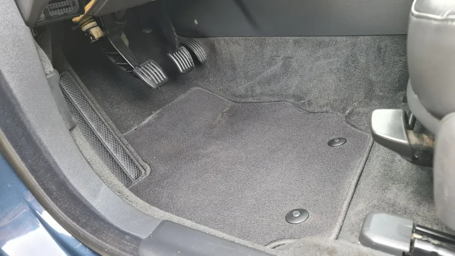VOLVO V70 -