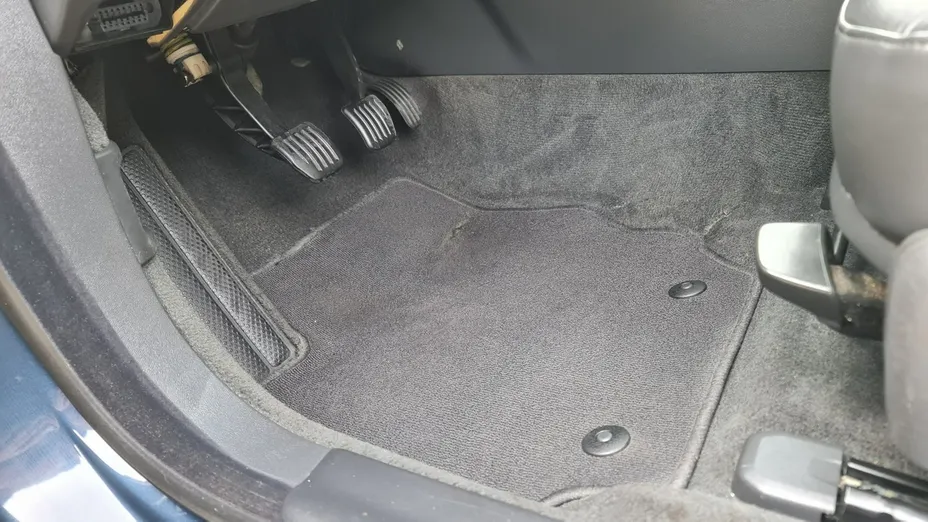 VOLVO V70 -