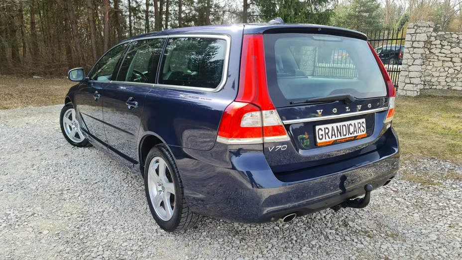 VOLVO V70 -