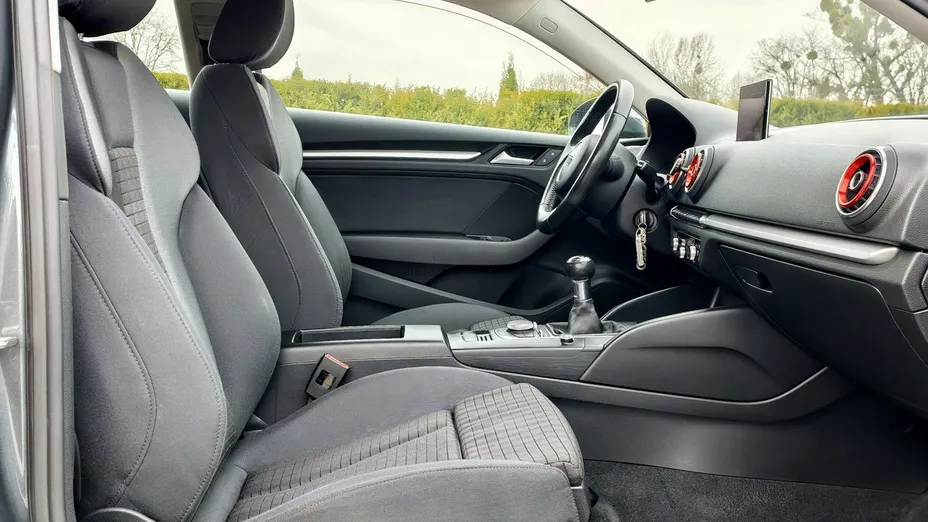 AUDI A3 -