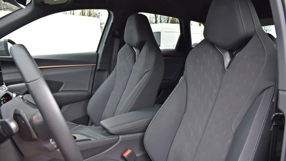 CUPRA Terramar -