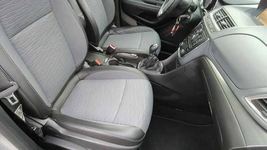 OPEL Mokka -