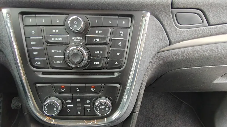 OPEL Mokka -