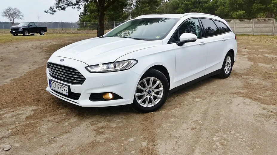 FORD Mondeo -