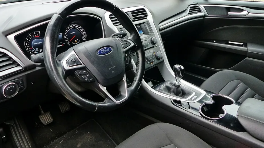 FORD Mondeo -