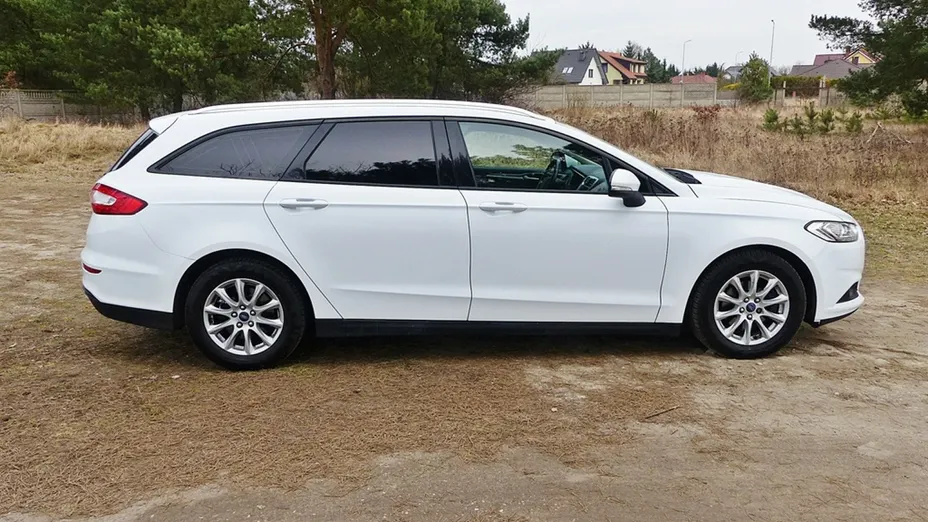 FORD Mondeo -