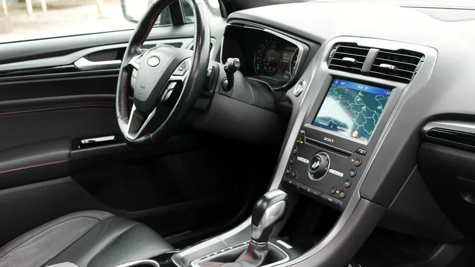 FORD Mondeo -