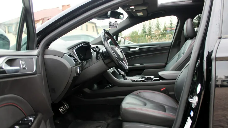 FORD Mondeo -