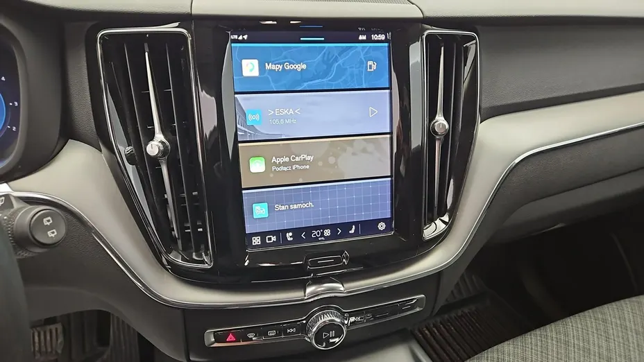 VOLVO XC60 -